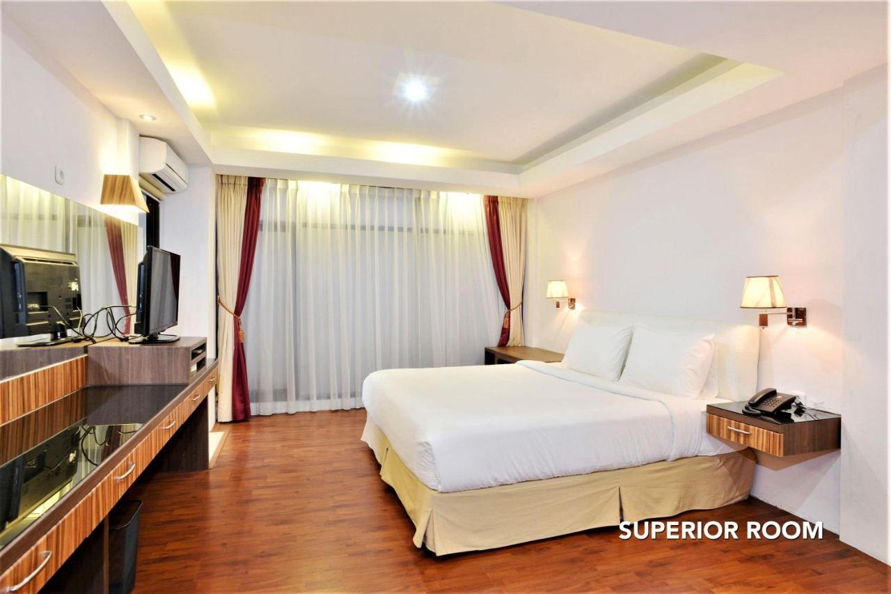 Kasira Residence Peladen ภายนอก รูปภาพ