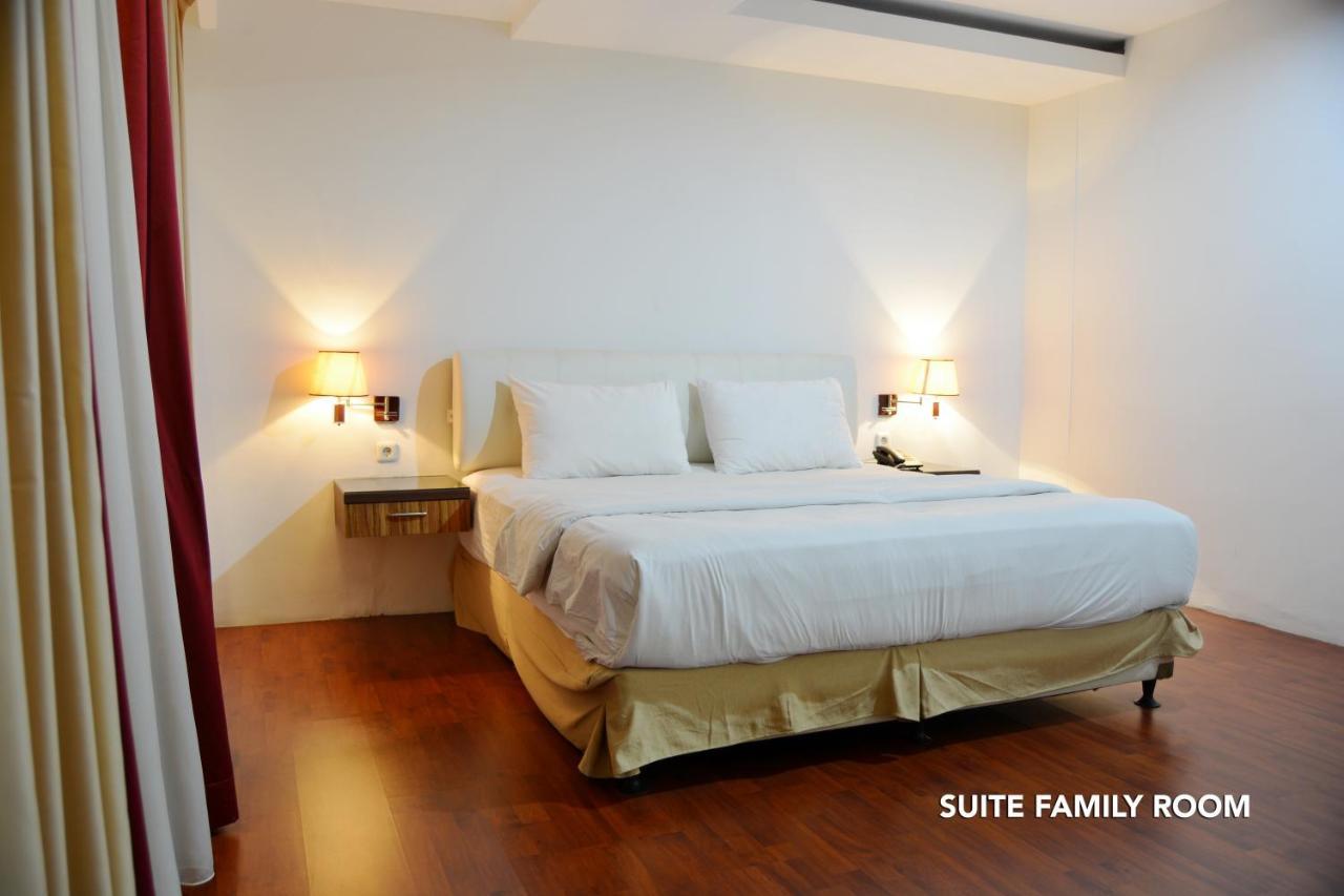 Kasira Residence Peladen ภายนอก รูปภาพ