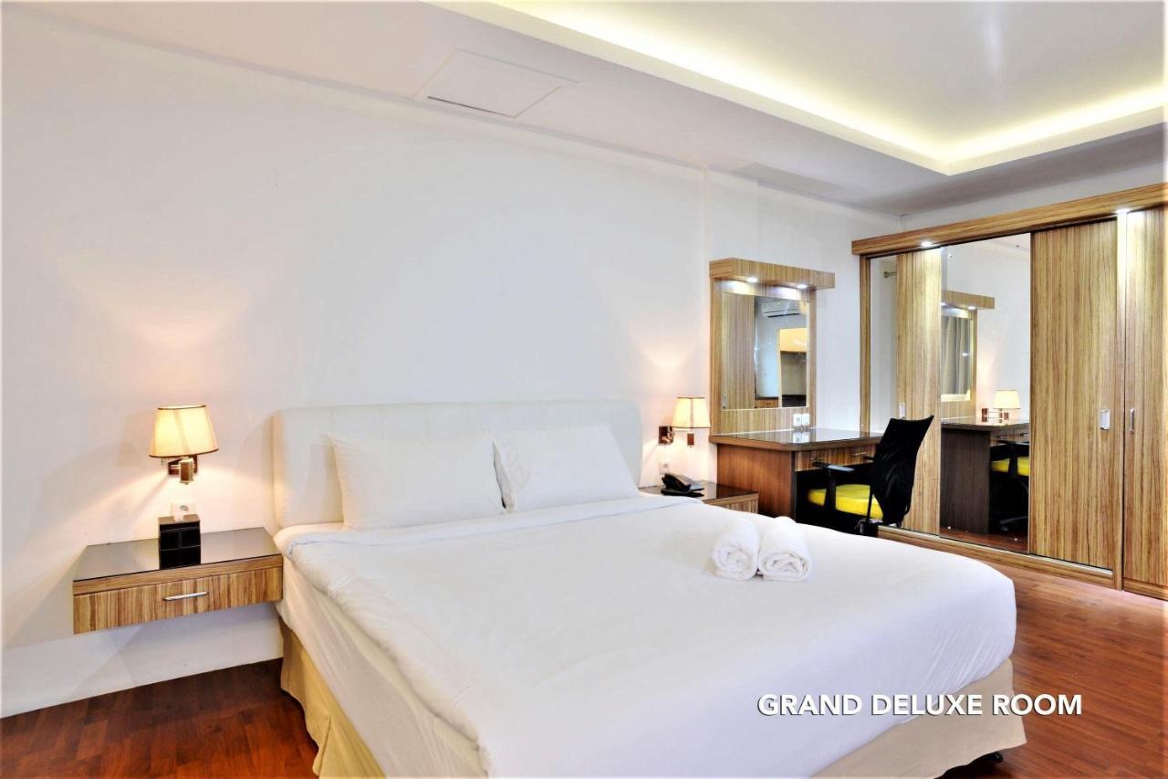 Kasira Residence Peladen ภายนอก รูปภาพ