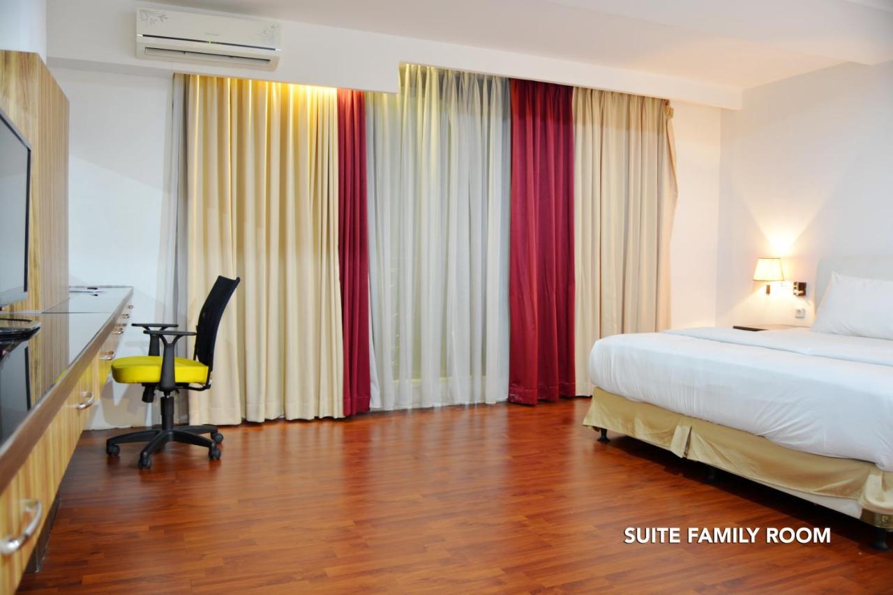 Kasira Residence Peladen ภายนอก รูปภาพ
