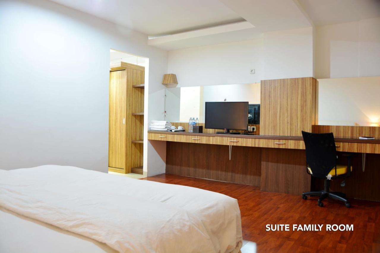Kasira Residence Peladen ภายนอก รูปภาพ